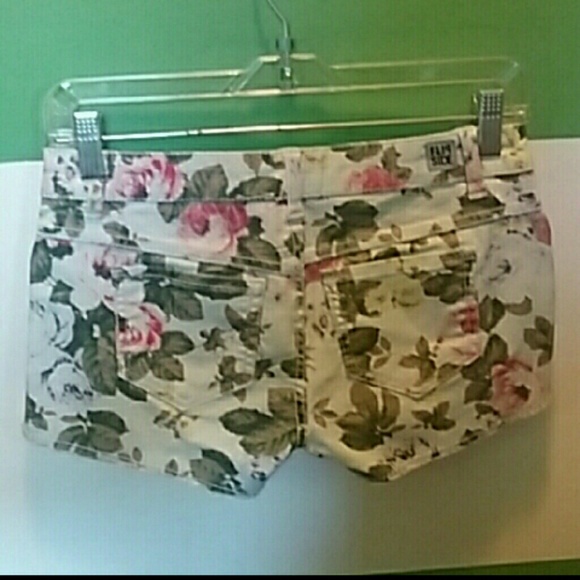 Flip Side Reversible Jean Shorts - Picture 3 of 5